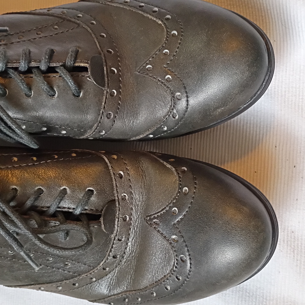 Born Dark Gray Leather Brogue Shoe - Picture 3 of 8